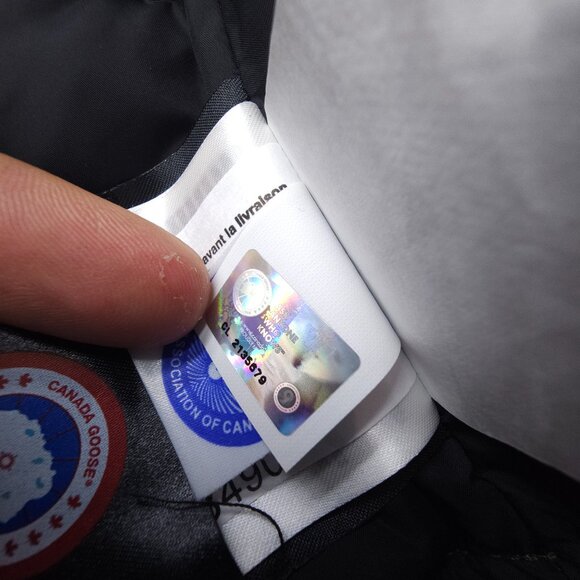 Canada Goose Freestyle Vest in Camo - Picture 7 of 14